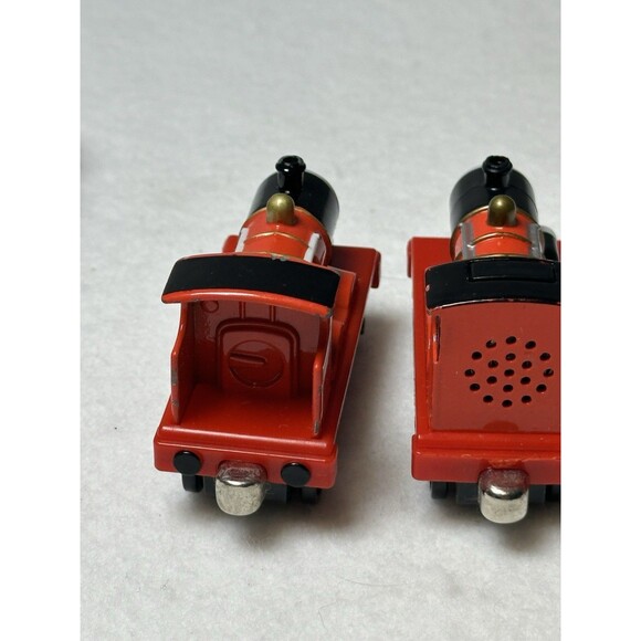 THOMAS THE TRAIN & FRIENDS ENGINE TRAINS & CARS LOT OF 7 Gullane y2k 90s - Picture 4 of 14